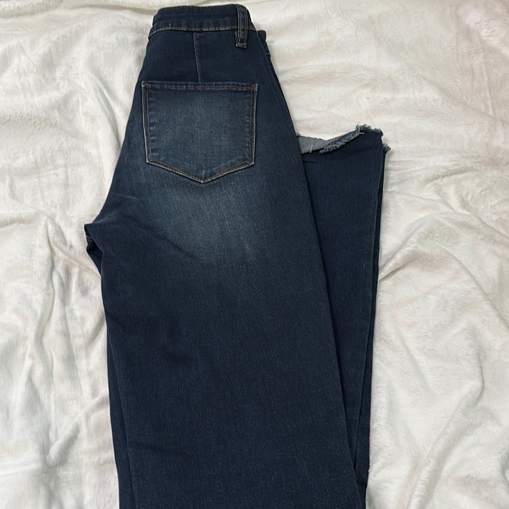 Fashion Nova Women's Blue Jeans - Picture 8 of 8